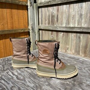 Women’s Sorel 1964 Premium Boots‎ Size 5 woman’s